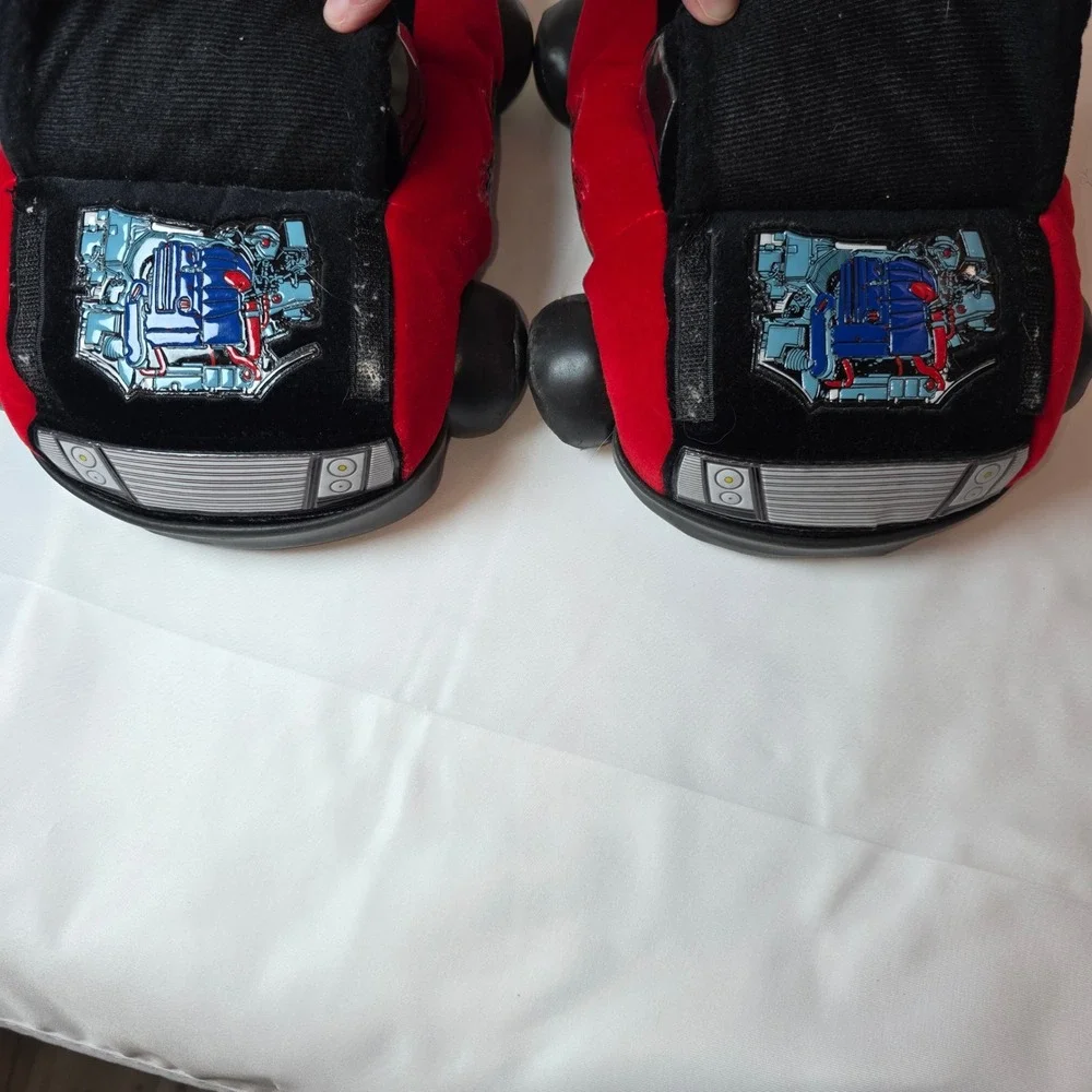 Vintage 2001 Hot Wheels Kids Plush Car Slippers Red Black 3D Race Car Size 4-5 L